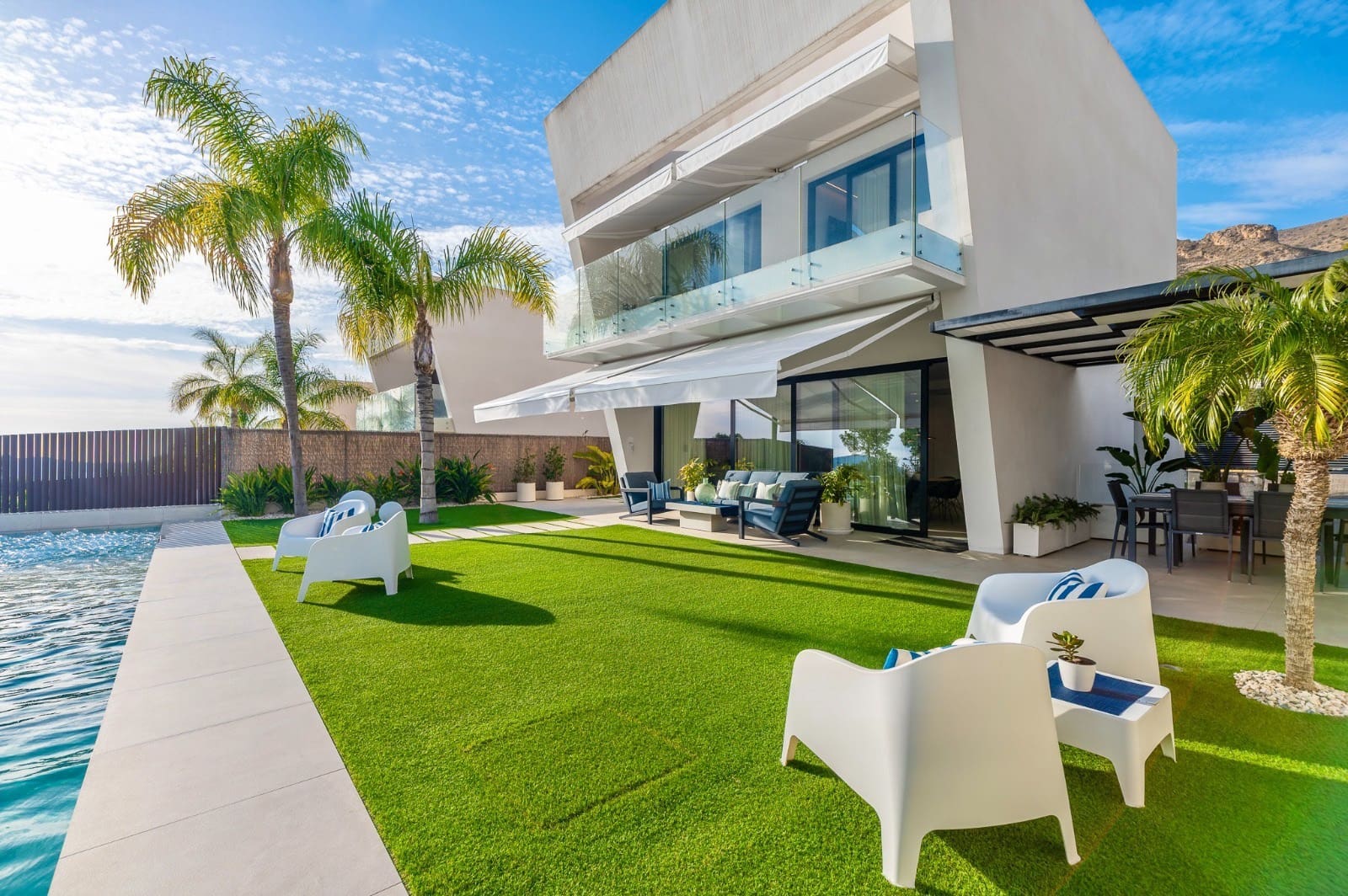 3 chambre Villa/Maison à vendre à Finestrat avec piscine garage - 1 125 000 € (Ref: 9782193)