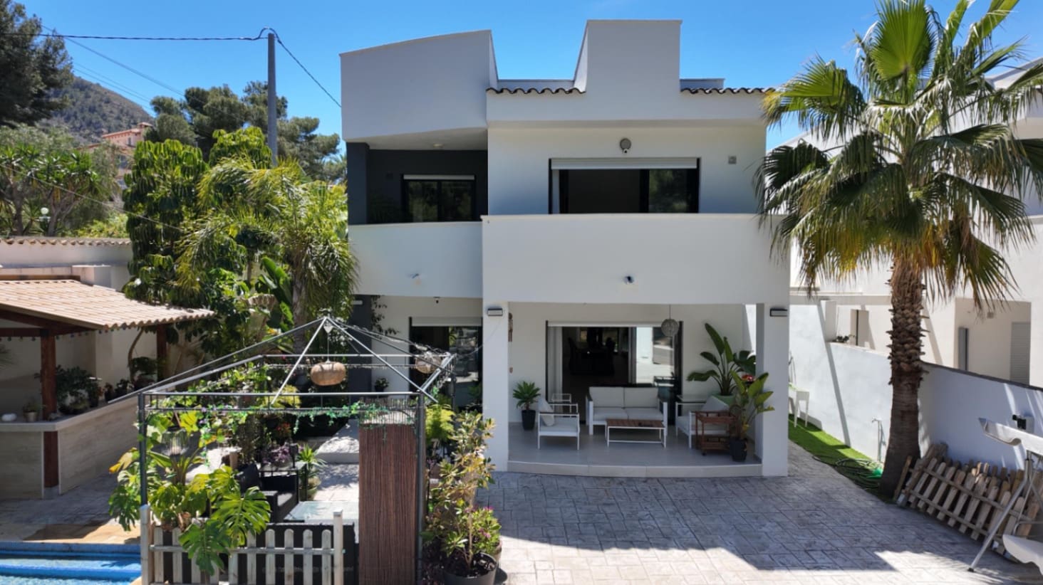 3 slaapkamer Villa te huur in Albir met zwembad garage - € 3.550 (Ref: 9787023)