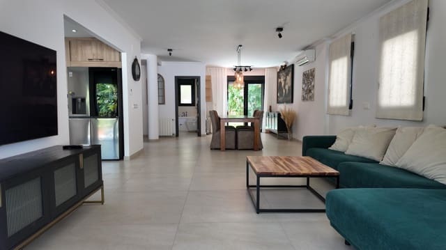 3 Zimmer Villa zu vermieten in Albir, Alfaz del Pi / L'Alfàs del Pi mit Pool Garage - 3.550 € (Ref: 9787023)