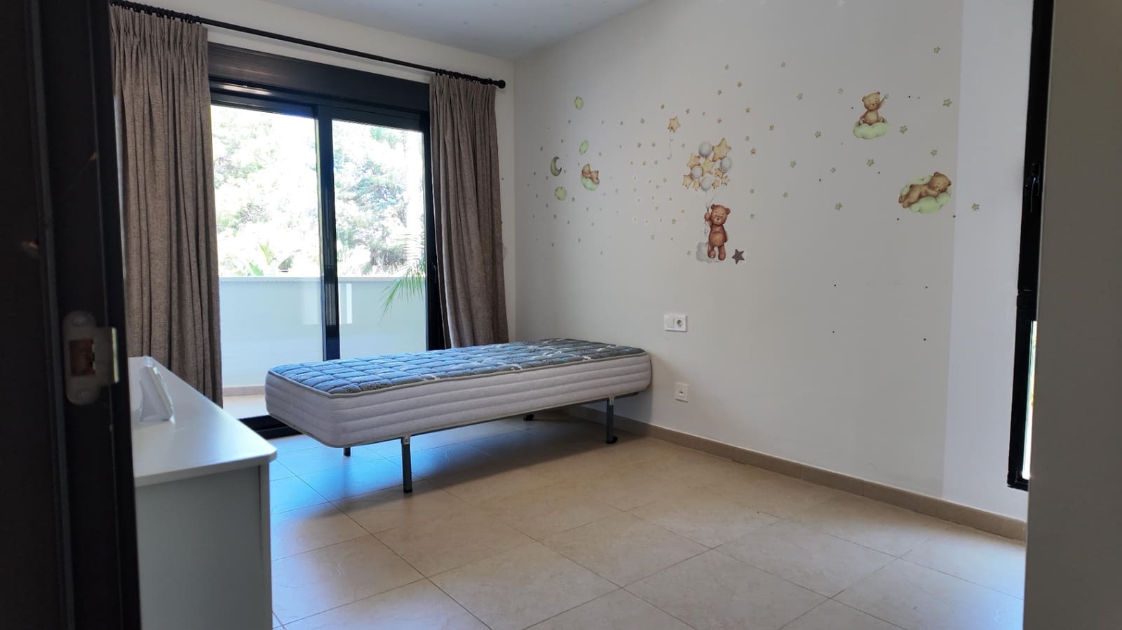 3 slaapkamer Villa te huur in Albir met zwembad garage - € 3.550 (Ref: 9787023)