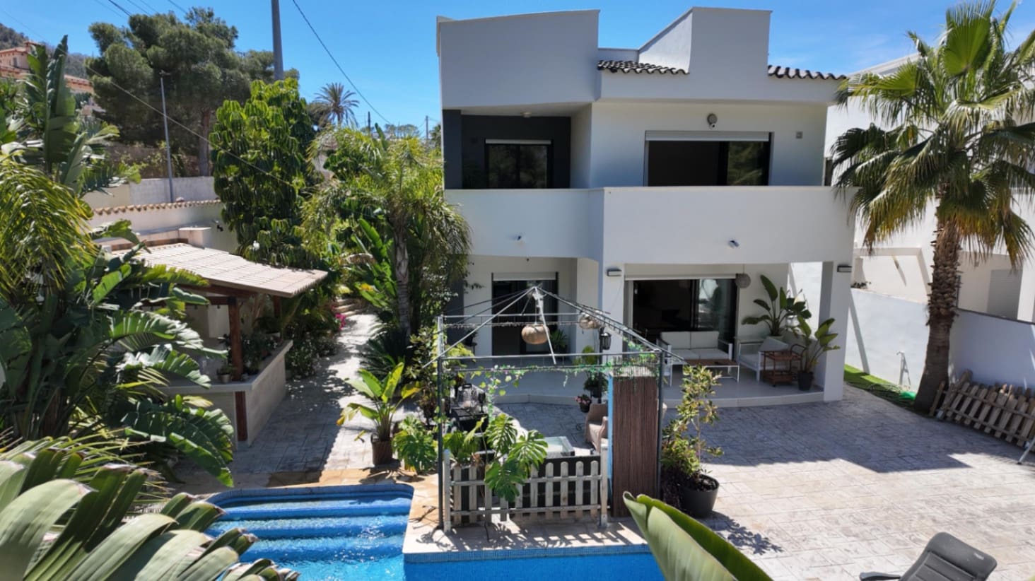 3 slaapkamer Villa te huur in Albir met zwembad garage - € 3.550 (Ref: 9787023)