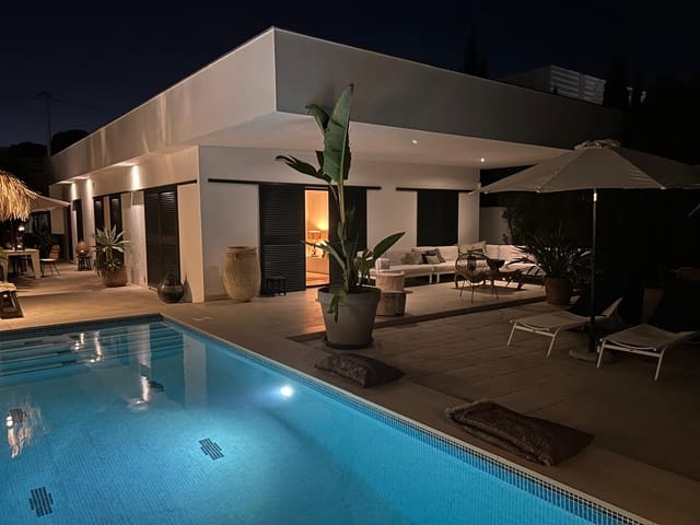 3 soveværelse Villa til salg i Albir, Alfaz del Pi / L'Alfàs del Pi med swimmingpool garage - € 795.000 (Ref: 9838478)