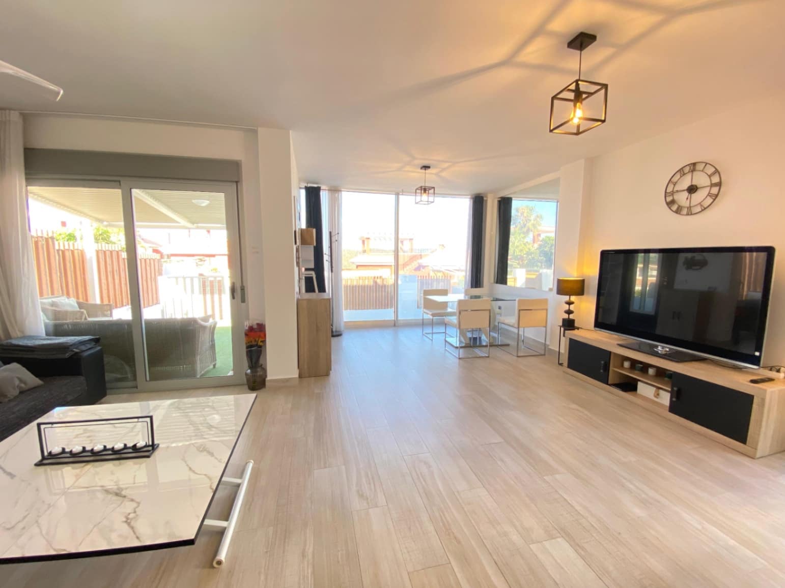 4 bedroom Villa for sale in Finestrat with pool garage - € 589,000 (Ref: 9854471)