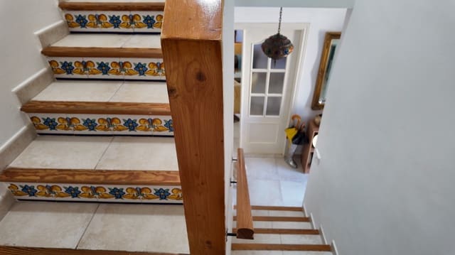 Casa de 4 habitaciones en Albir, Alfaz del Pi / L'Alfàs del Pi en venta con piscina garaje - 599.000 € (Ref: 9854472)