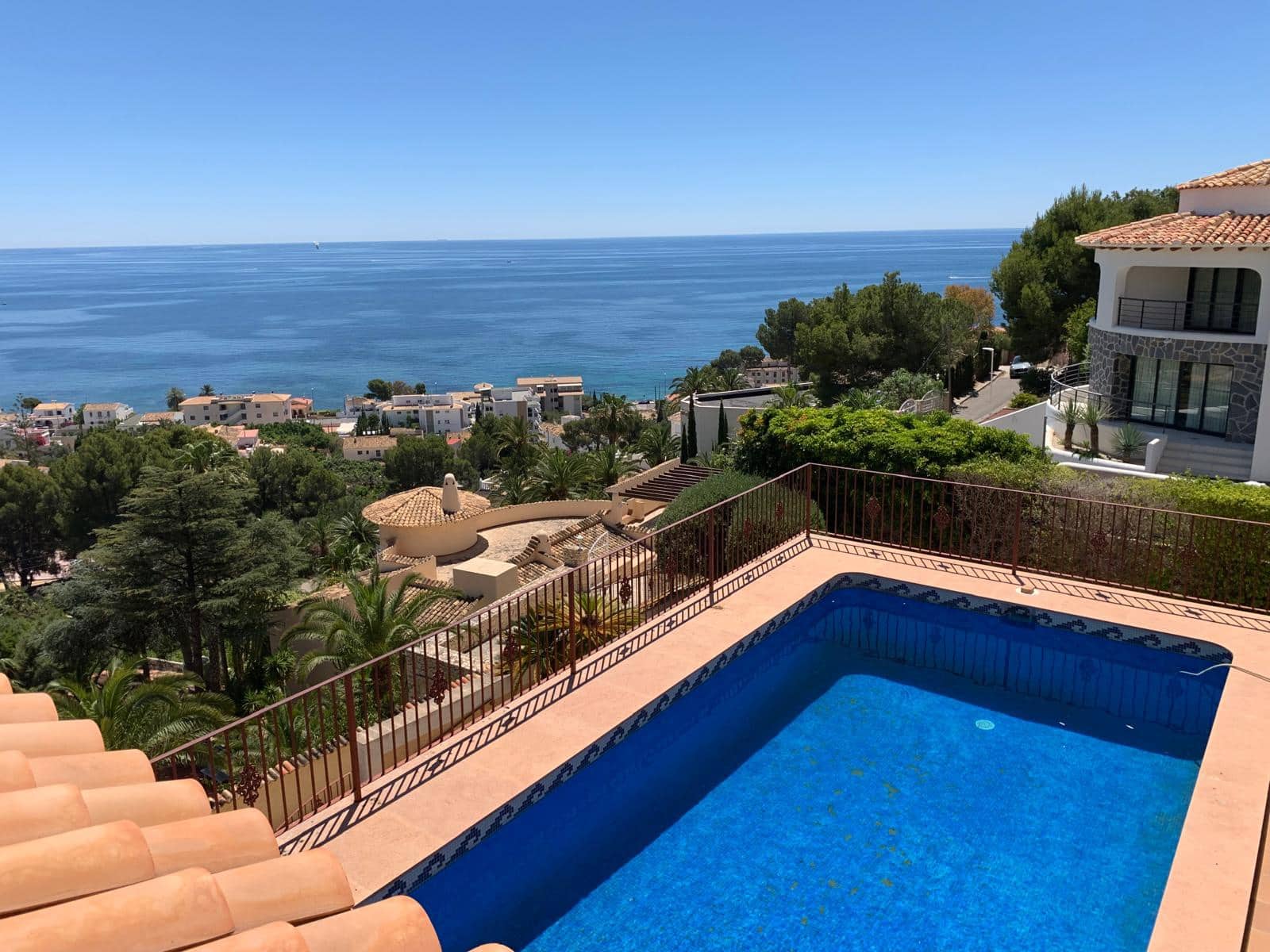 6 quarto Moradia para venda em Altea com piscina garagem - 1 800 000 € (Ref: 9874316)