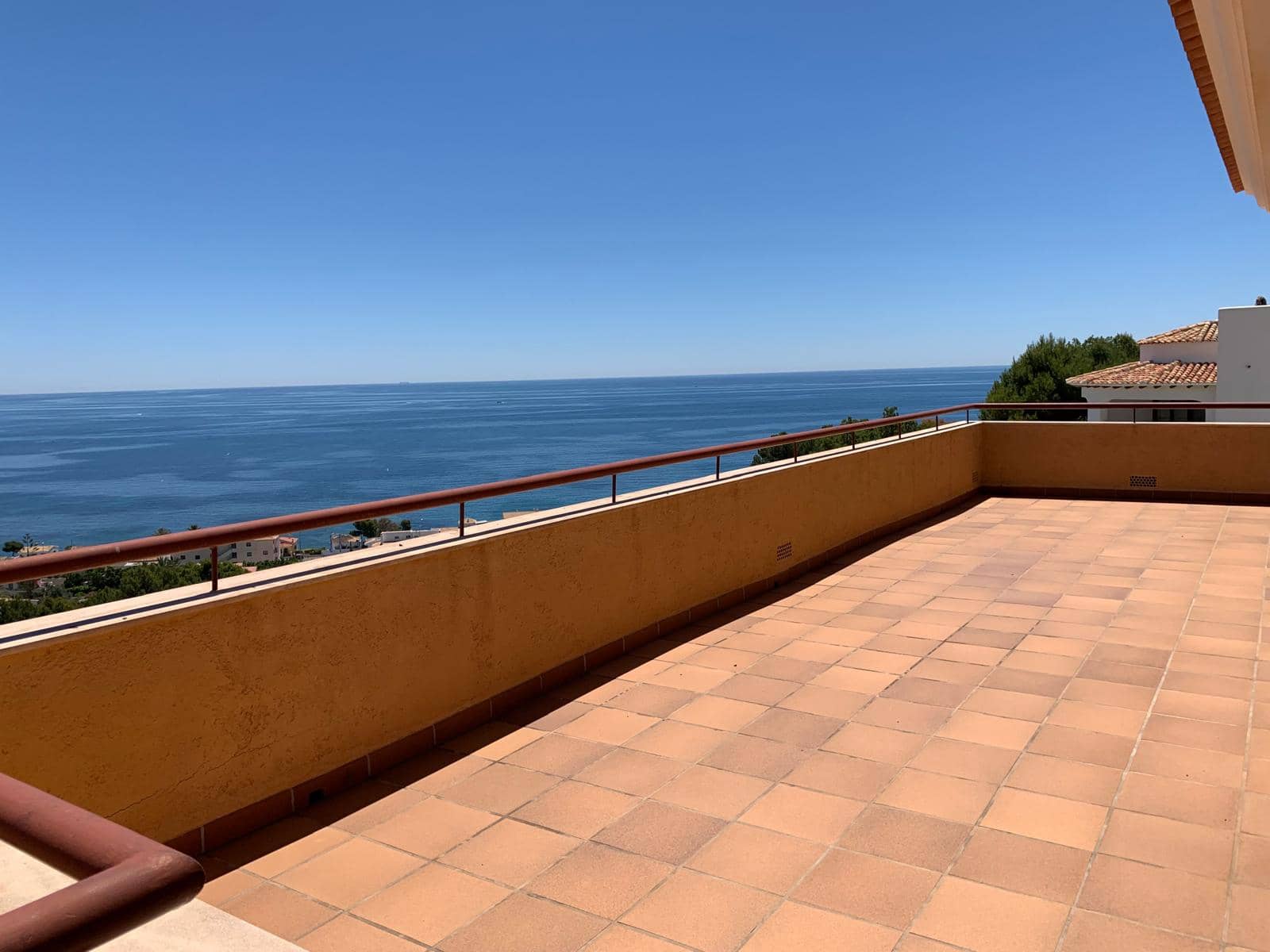 6 quarto Moradia para venda em Altea com piscina garagem - 1 800 000 € (Ref: 9874316)