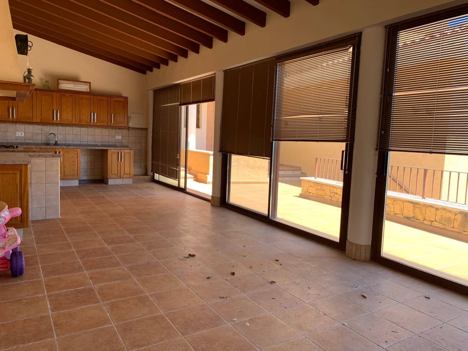 6 quarto Moradia para venda em Altea com piscina garagem - 1 800 000 € (Ref: 9874316)