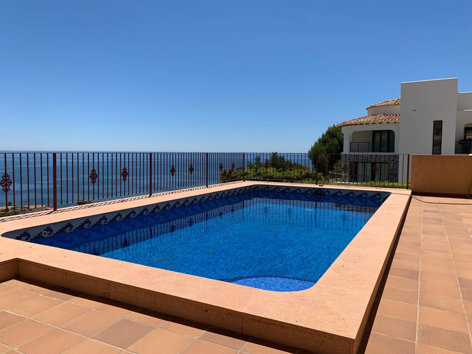 6 quarto Moradia para venda em Altea com piscina garagem - 1 800 000 € (Ref: 9874316)