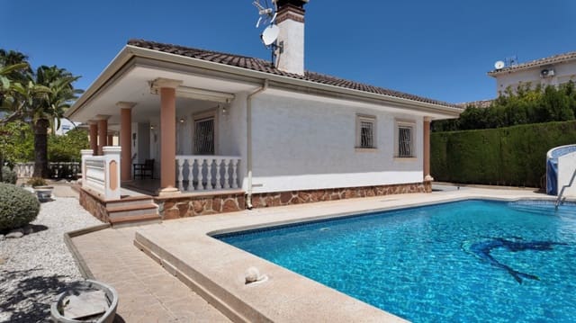 3 soverom Villa til salgs i La Nucia med svømmebasseng garasje - € 575 000 (Ref: 9914022)