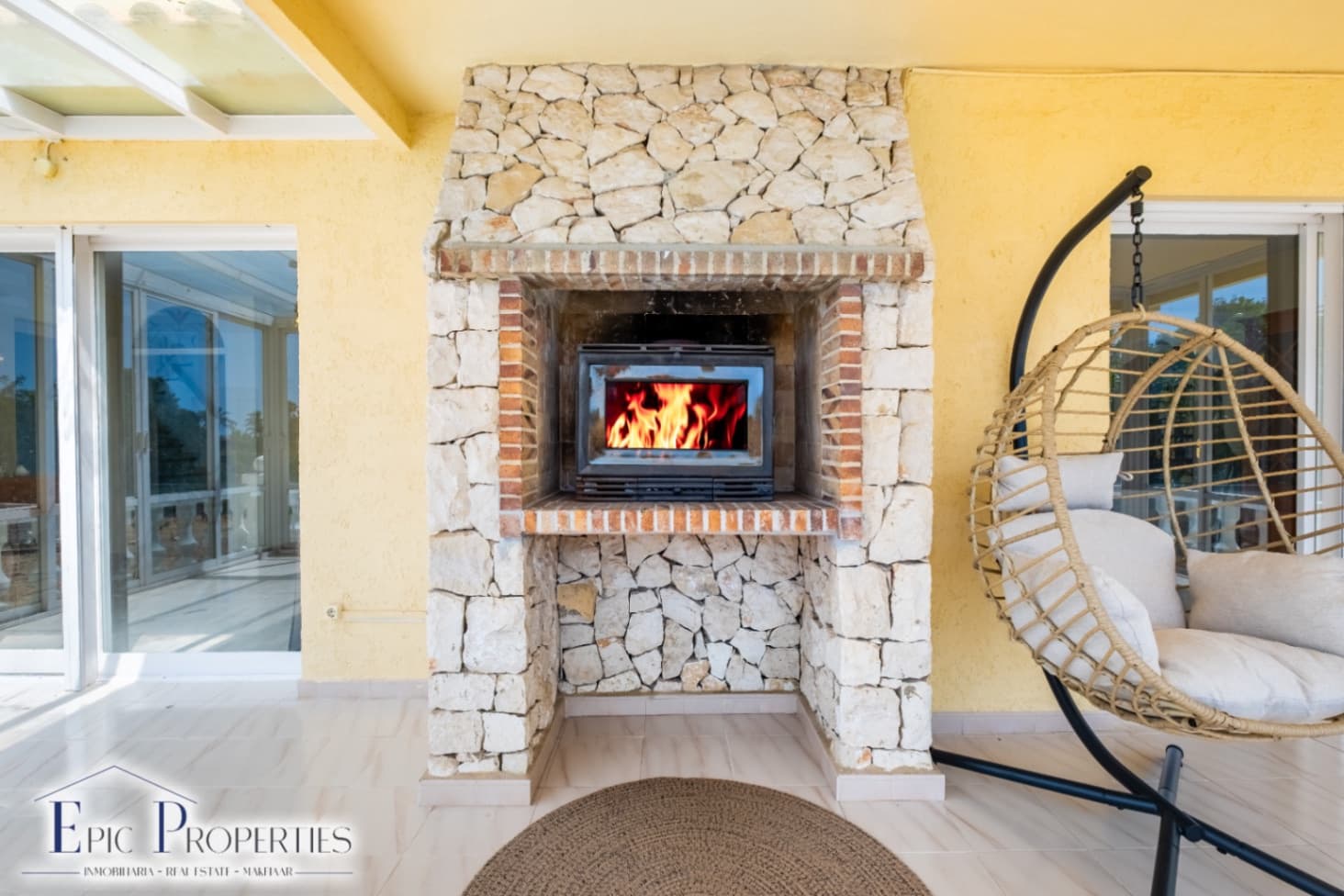 6 sovrum Villa till salu i La Nucia med pool garage - 899 000 € (Ref: 9927776)