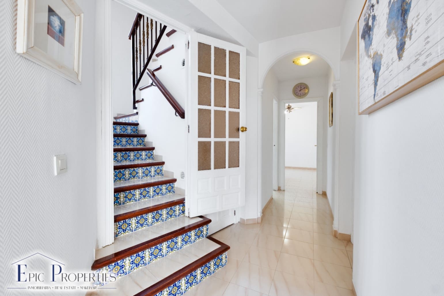 6 sovrum Villa till salu i La Nucia med pool garage - 899 000 € (Ref: 9927776)