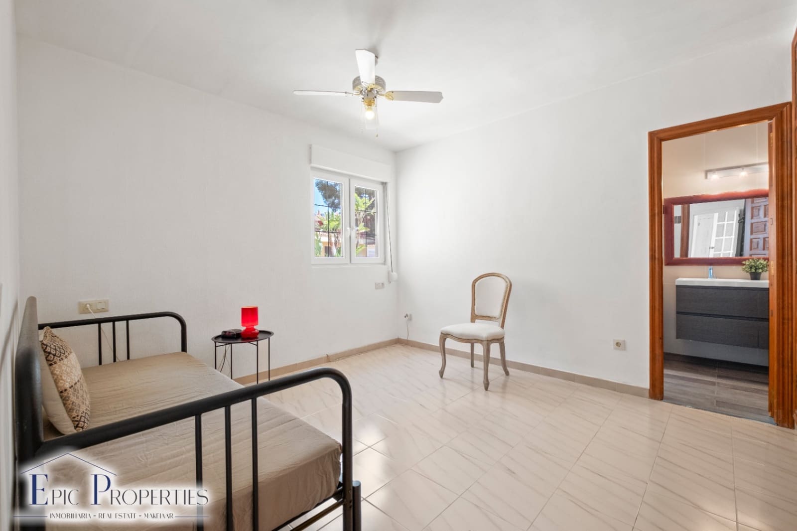 6 sovrum Villa till salu i La Nucia med pool garage - 899 000 € (Ref: 9927776)