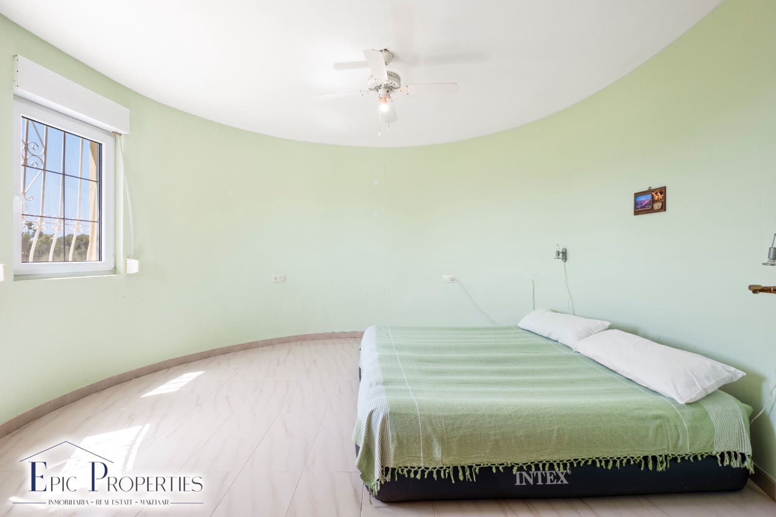 6 sovrum Villa till salu i La Nucia med pool garage - 899 000 € (Ref: 9927776)