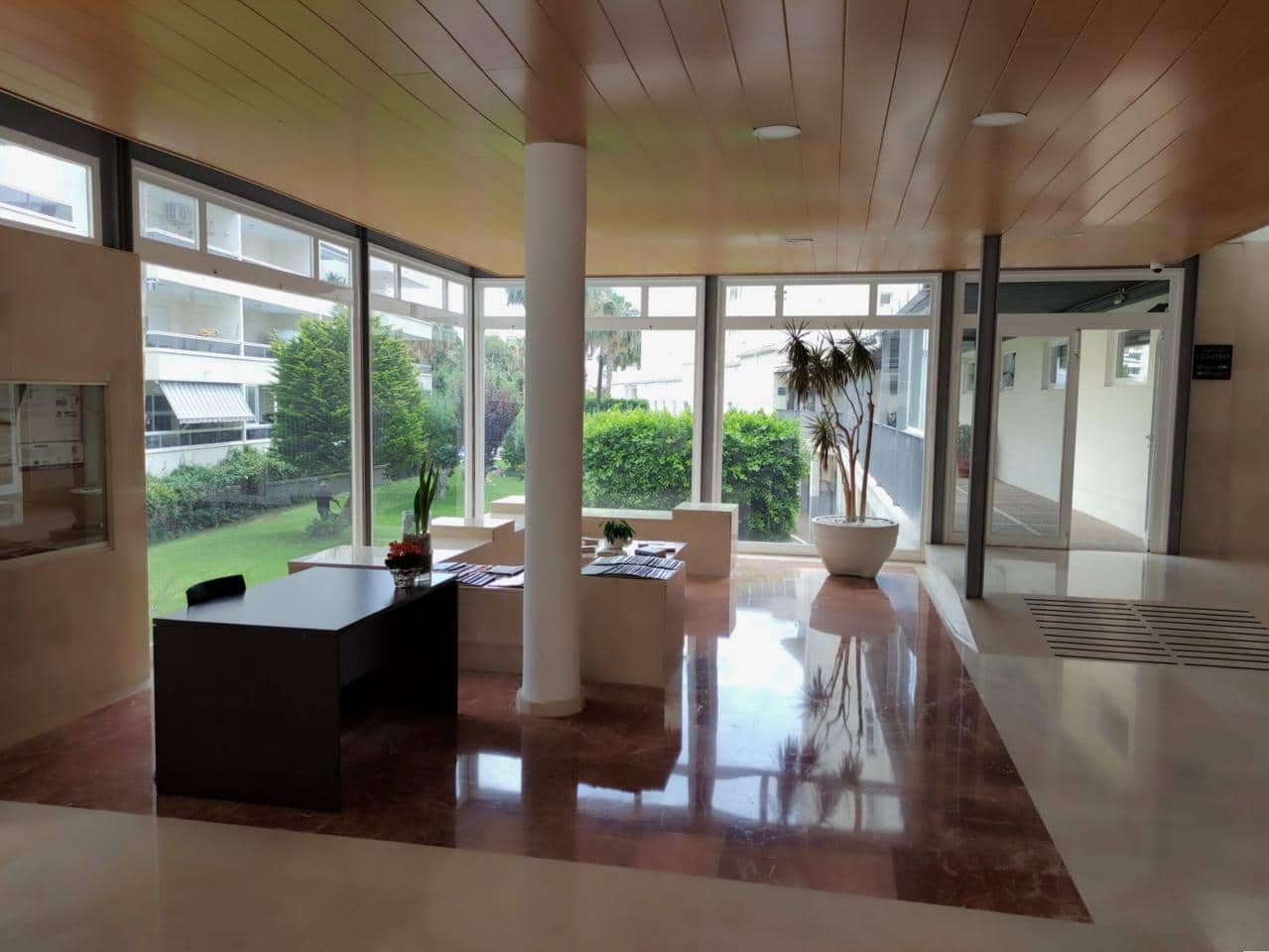 2 slaapkamer Appartement te koop in Albir met zwembad garage - € 399.000 (Ref: 9927780)