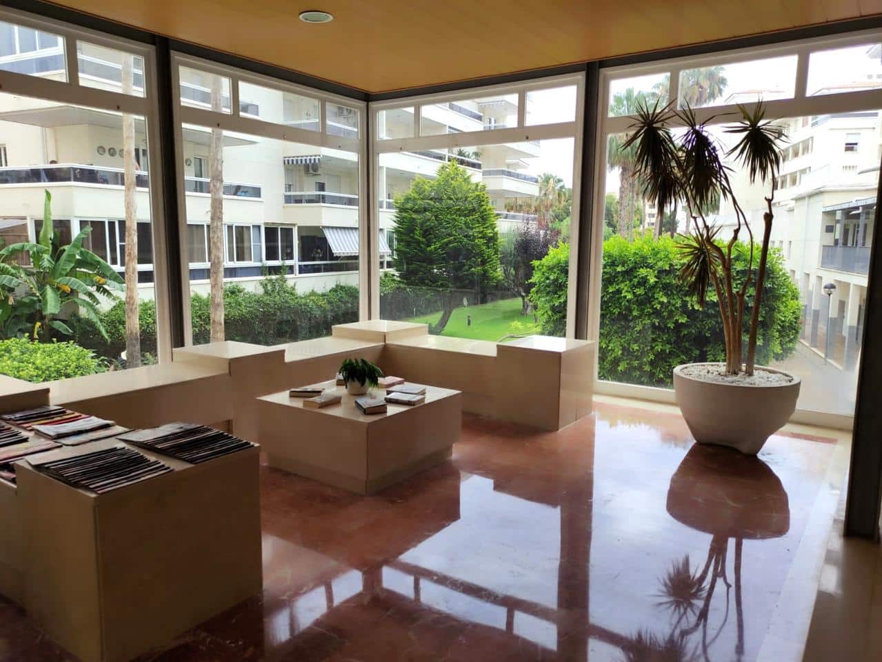 2 slaapkamer Appartement te koop in Albir met zwembad garage - € 399.000 (Ref: 9927780)