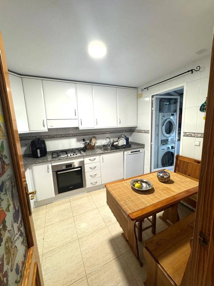 2 slaapkamer Rijtjeshuis te koop in Alfaz del Pi / L'Alfas del Pi met zwembad garage - € 315.000 (Ref: 9927781)