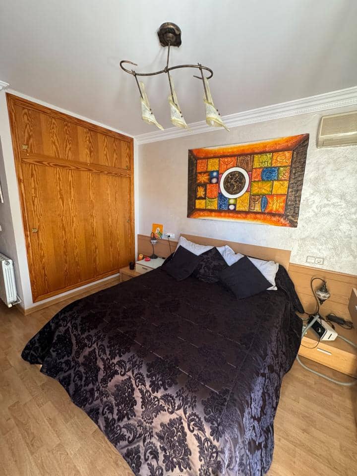 2 slaapkamer Rijtjeshuis te koop in Alfaz del Pi / L'Alfas del Pi met zwembad garage - € 315.000 (Ref: 9927781)