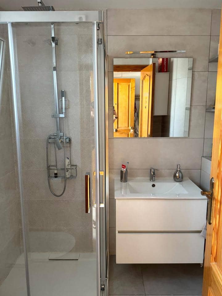 2 slaapkamer Rijtjeshuis te koop in Alfaz del Pi / L'Alfas del Pi met zwembad garage - € 315.000 (Ref: 9927781)
