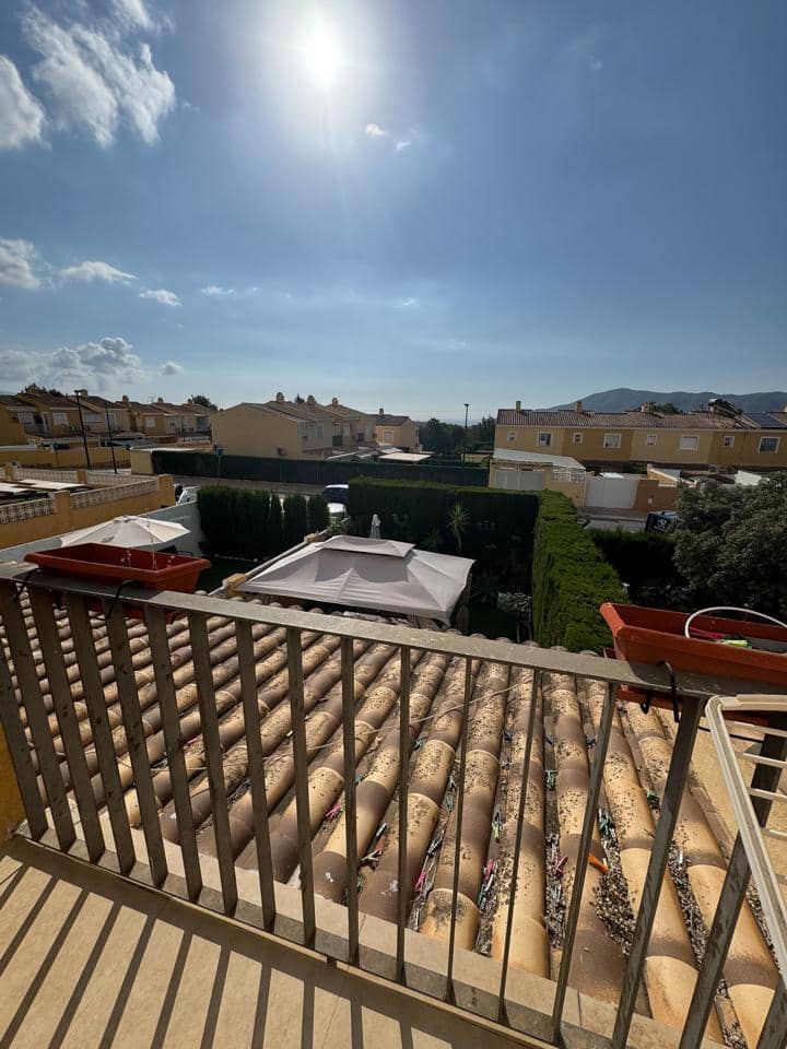 2 slaapkamer Rijtjeshuis te koop in Alfaz del Pi / L'Alfas del Pi met zwembad garage - € 315.000 (Ref: 9927781)