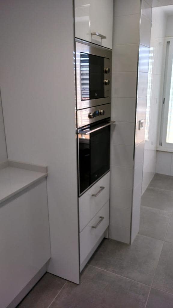 2 soveværelse Penthouse til leje i Albir med swimmingpool garage - € 1.650 (Ref: 9928391)