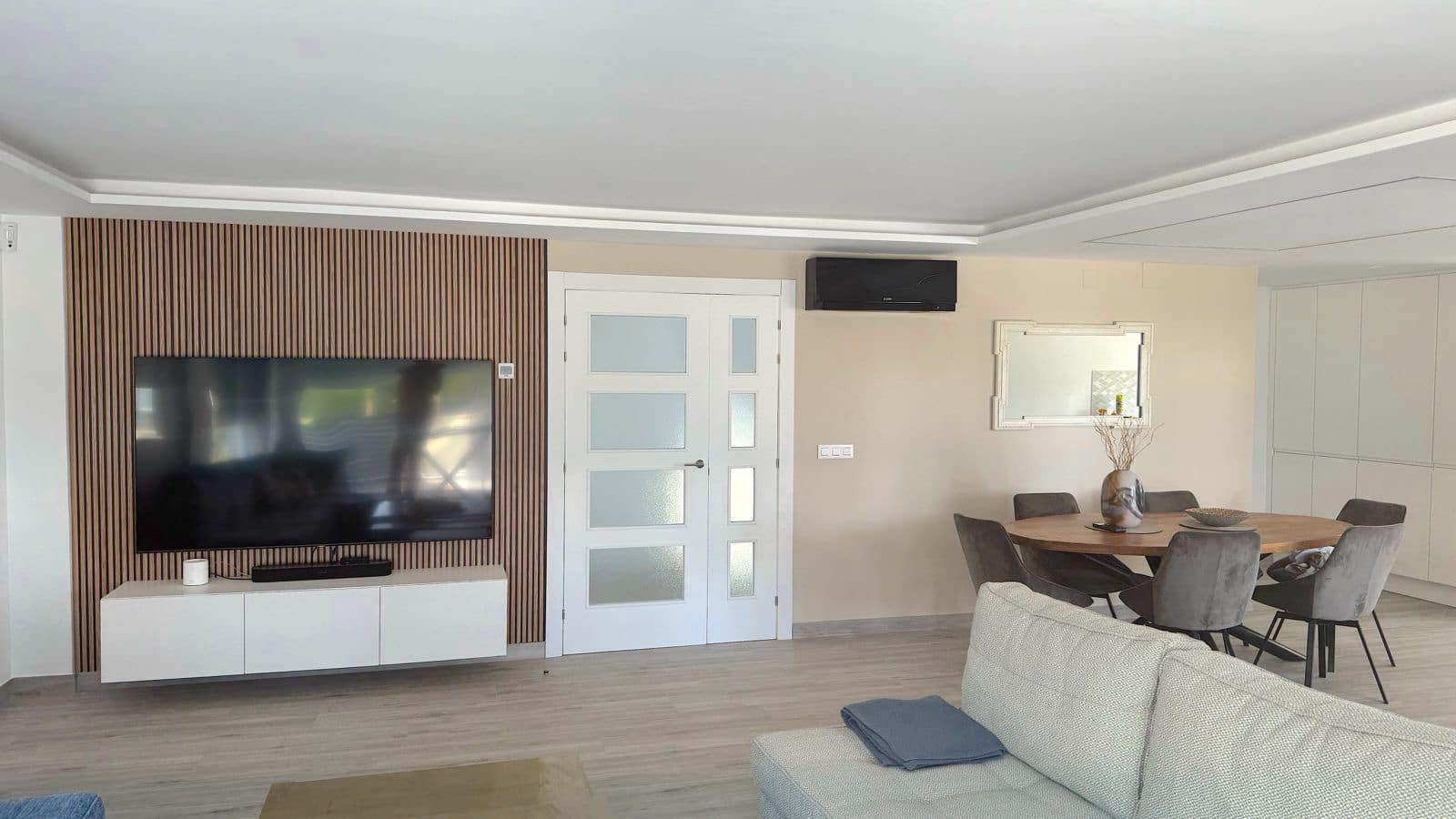 4 slaapkamer Villa te koop in Alfaz del Pi / L'Alfas del Pi met zwembad garage - € 1.195.000 (Ref: 9928392)