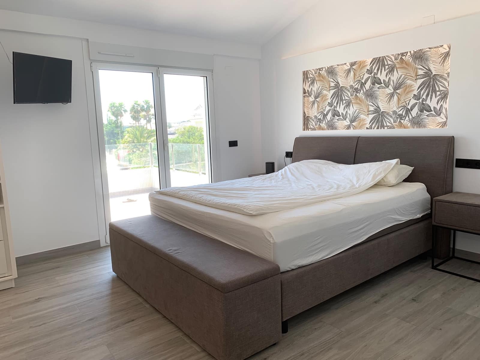 4 bedroom Villa for sale in Alfaz del Pi / L'Alfas del Pi with pool garage - € 1,195,000 (Ref: 9928392)