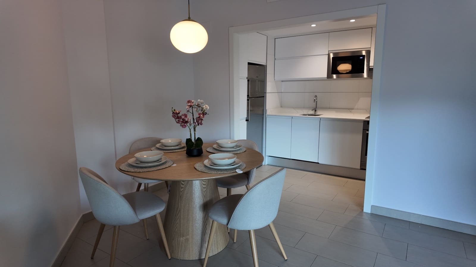 1 sovrum Lägenhet att hyra i Albir med pool garage - 1 450 € (Ref: 9952932)