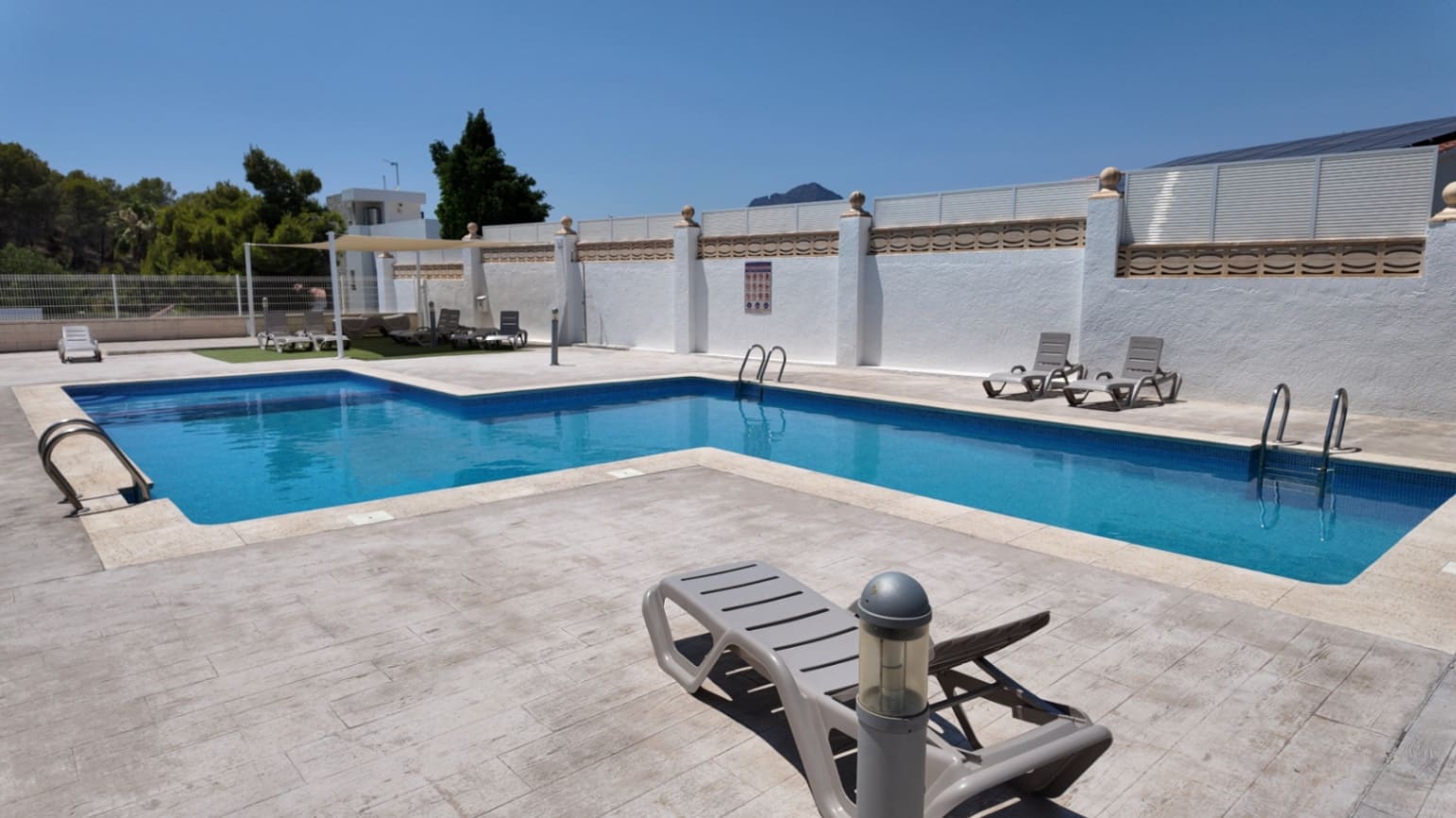 3 sovrum Semi-fristående Villa till salu i Albir med pool garage - 459 000 € (Ref: 9964382)