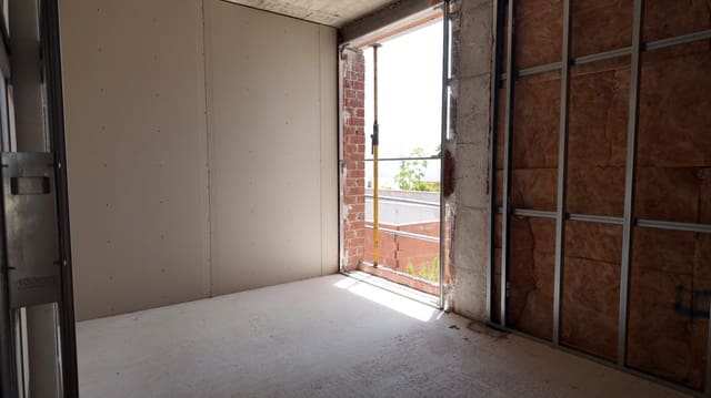 4 soverom Villa til salgs i La Nucia med svømmebasseng garasje - € 795 000 (Ref: 9973744)