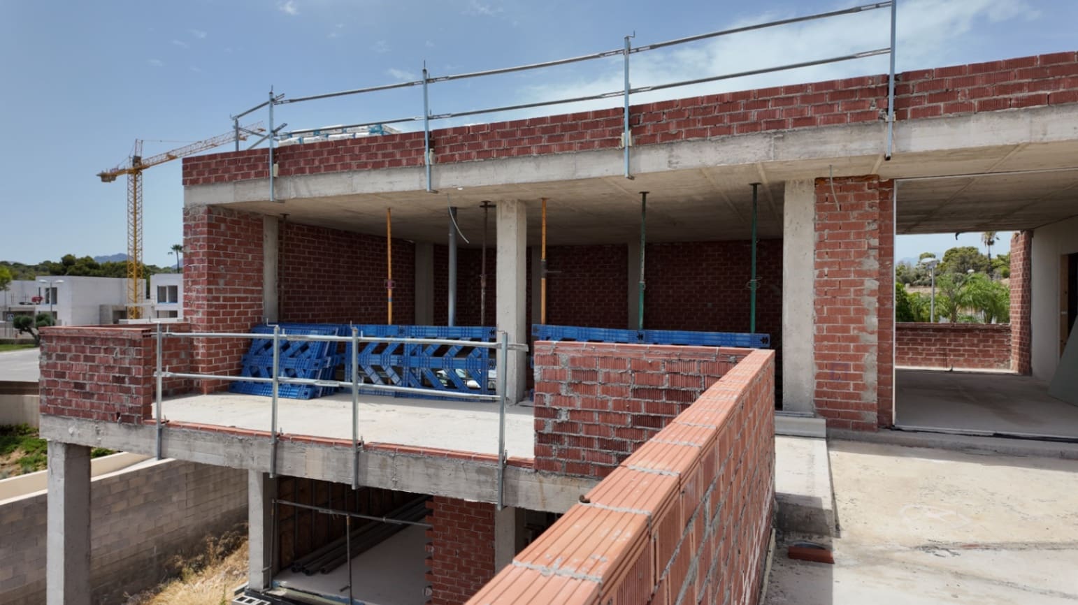 4 soveværelse Villa til salg i La Nucia med swimmingpool garage - € 795.000 (Ref: 9973744)