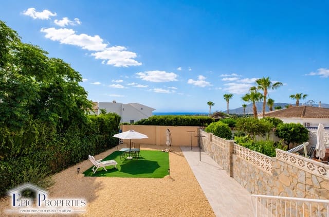 Casa de 3 habitaciones en La Nucia en venta con piscina garaje - 399.000 € (Ref: 9977945)