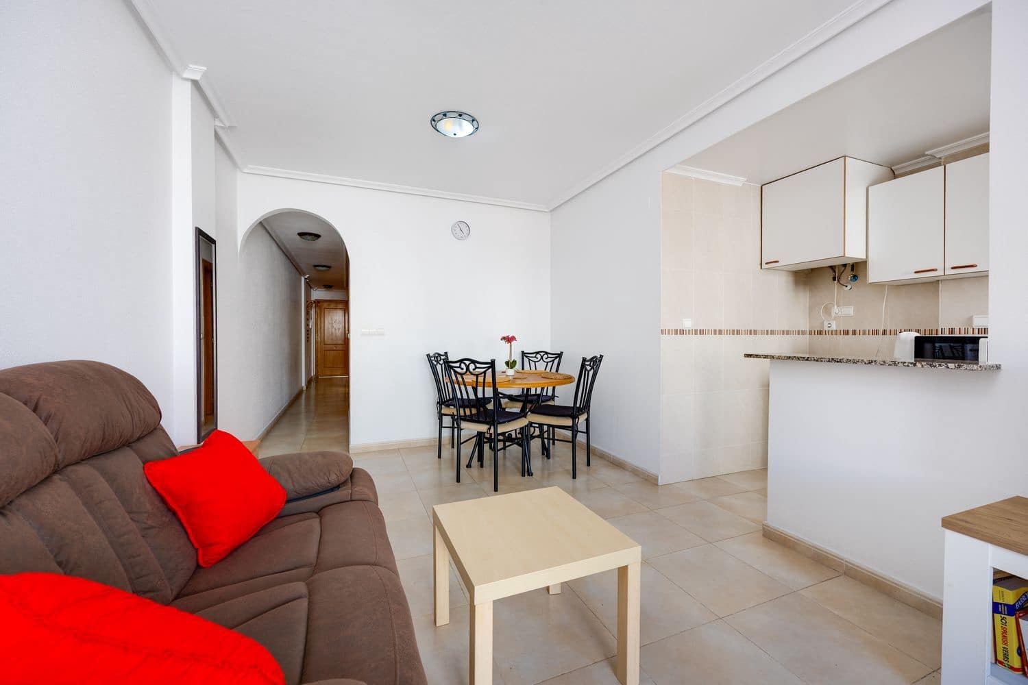 2 bedroom Apartment for sale in Torrevieja with garage - € 129,000 (Ref: 10023539)