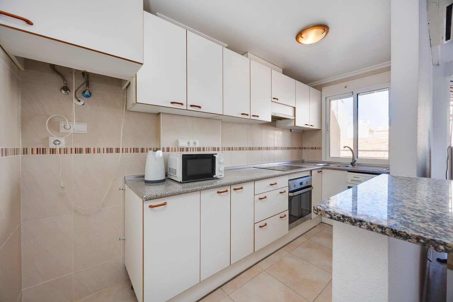 2 bedroom Apartment for sale in Torrevieja with garage - € 129,000 (Ref: 10023539)