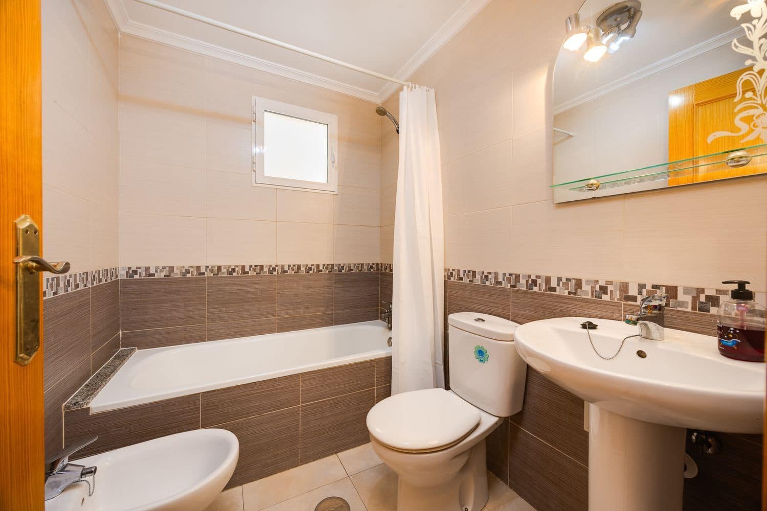 2 bedroom Apartment for sale in Torrevieja with garage - € 129,000 (Ref: 10023539)