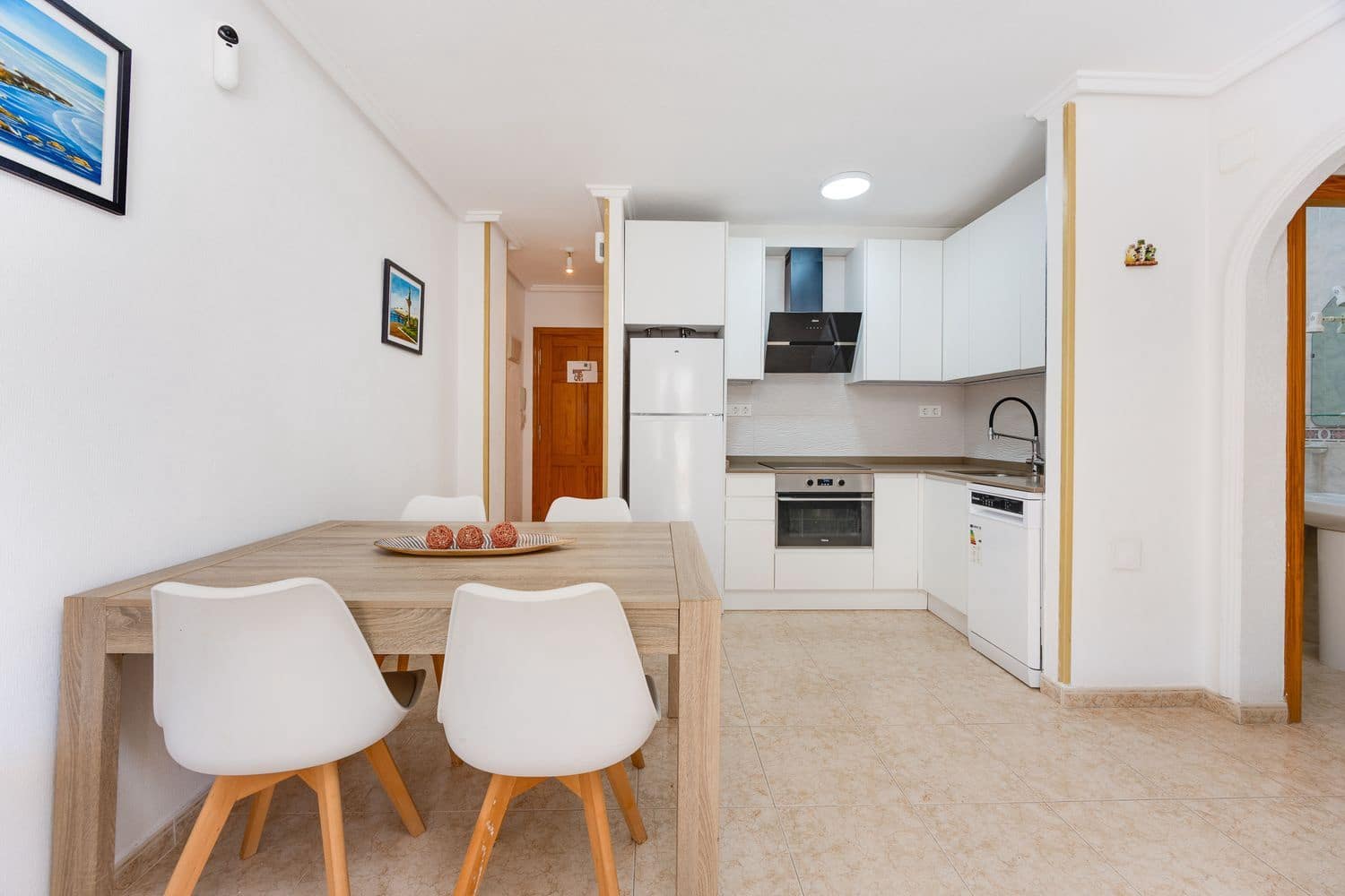 3 soveværelse Lejlighed til salg i Torrevieja med swimmingpool garage - € 169.000 (Ref: 10026713)