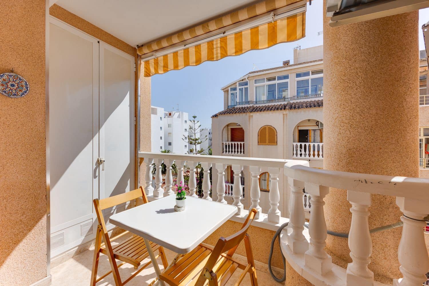 3 soveværelse Lejlighed til salg i Torrevieja med swimmingpool garage - € 169.000 (Ref: 10026713)