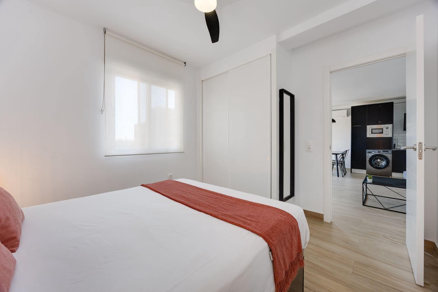 1 slaapkamer Appartement te koop in La Veleta met garage - € 139.000 (Ref: 10030007)