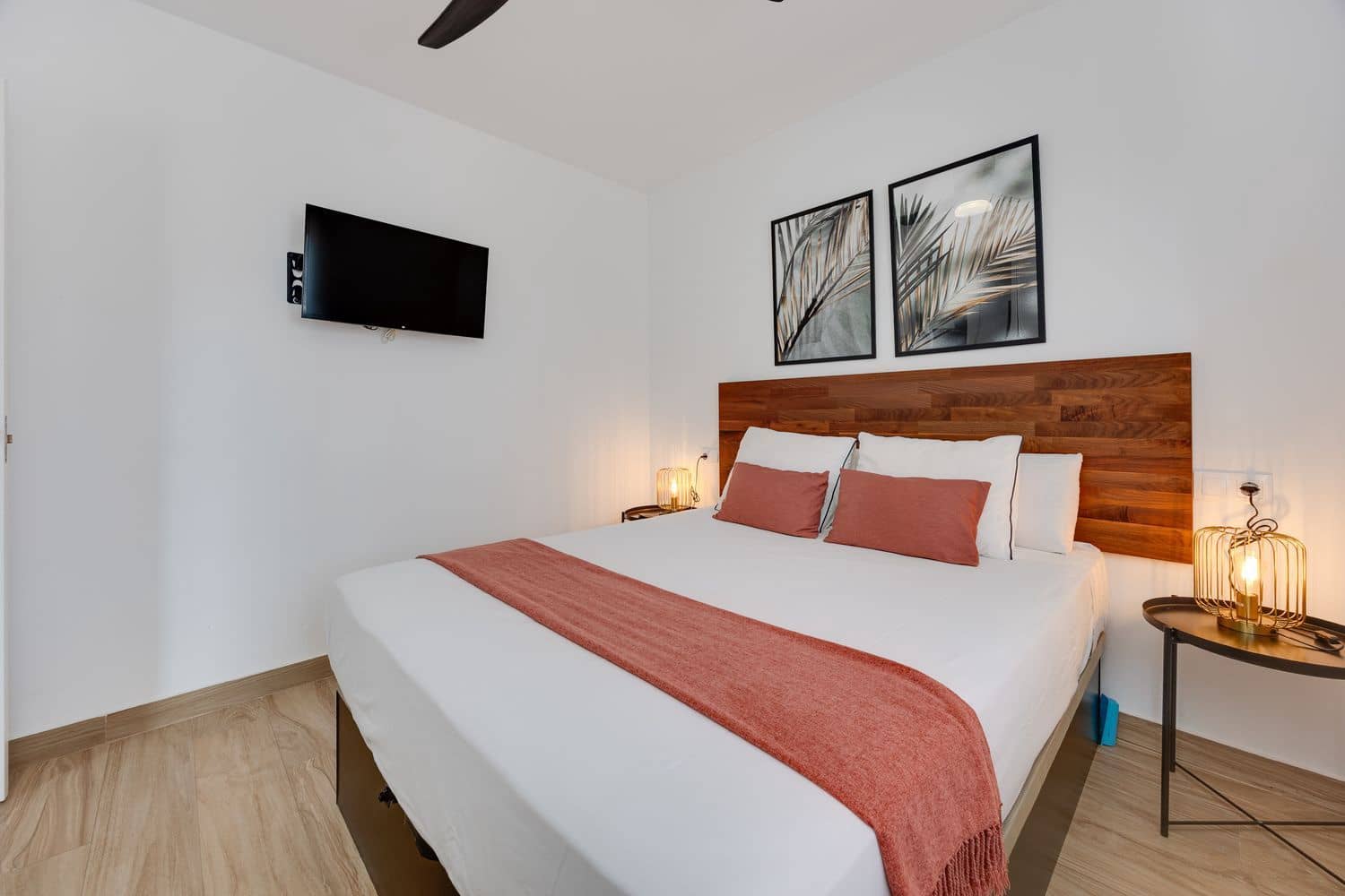 1 slaapkamer Appartement te koop in La Veleta met garage - € 139.000 (Ref: 10030007)