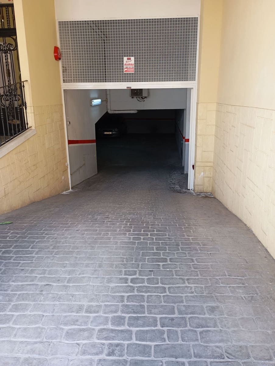 2 soveværelse Lejlighed til salg i Torrevieja med garage - € 150.000 (Ref: 10030008)