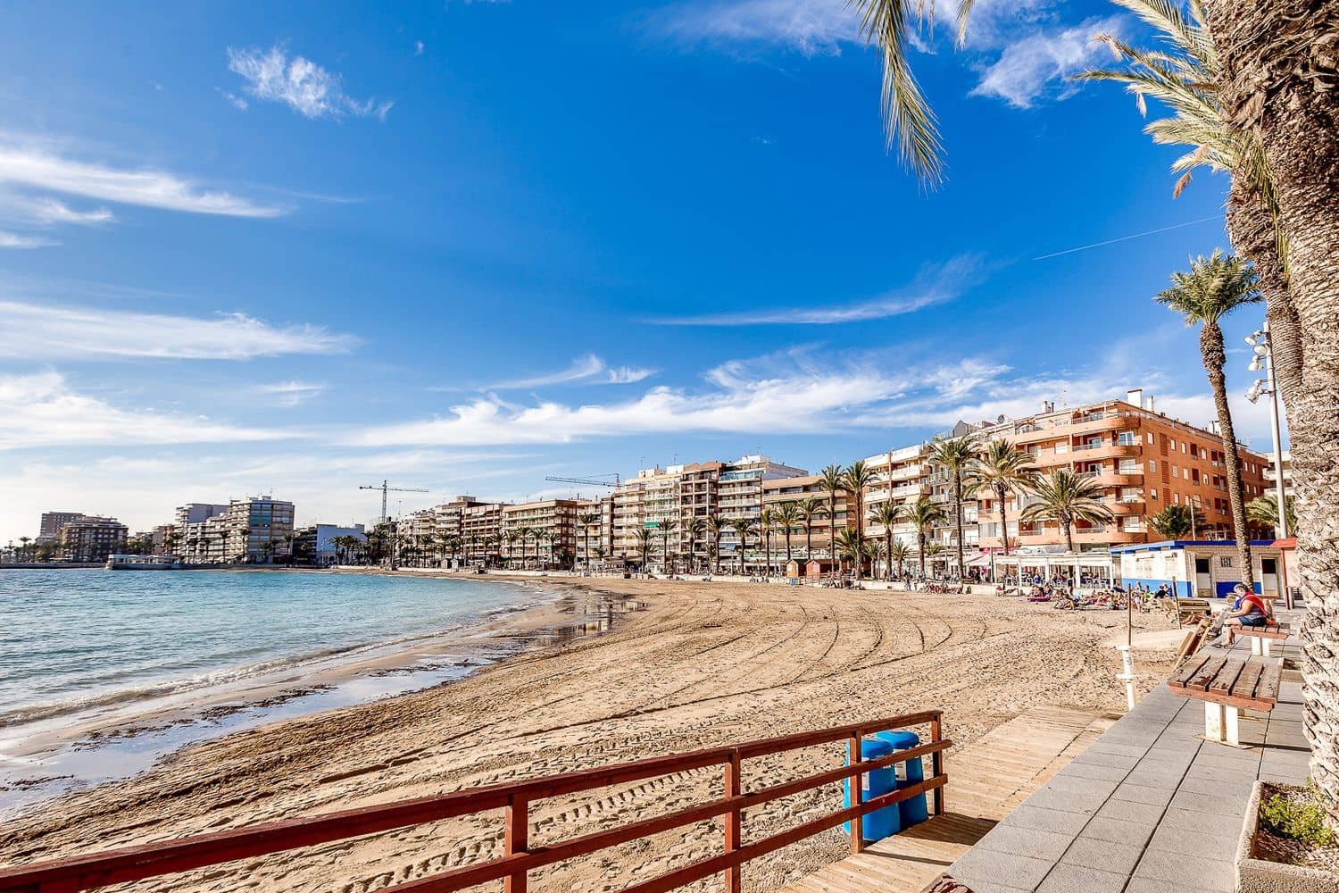 2 soveværelse Lejlighed til salg i Torrevieja med garage - € 150.000 (Ref: 10030008)
