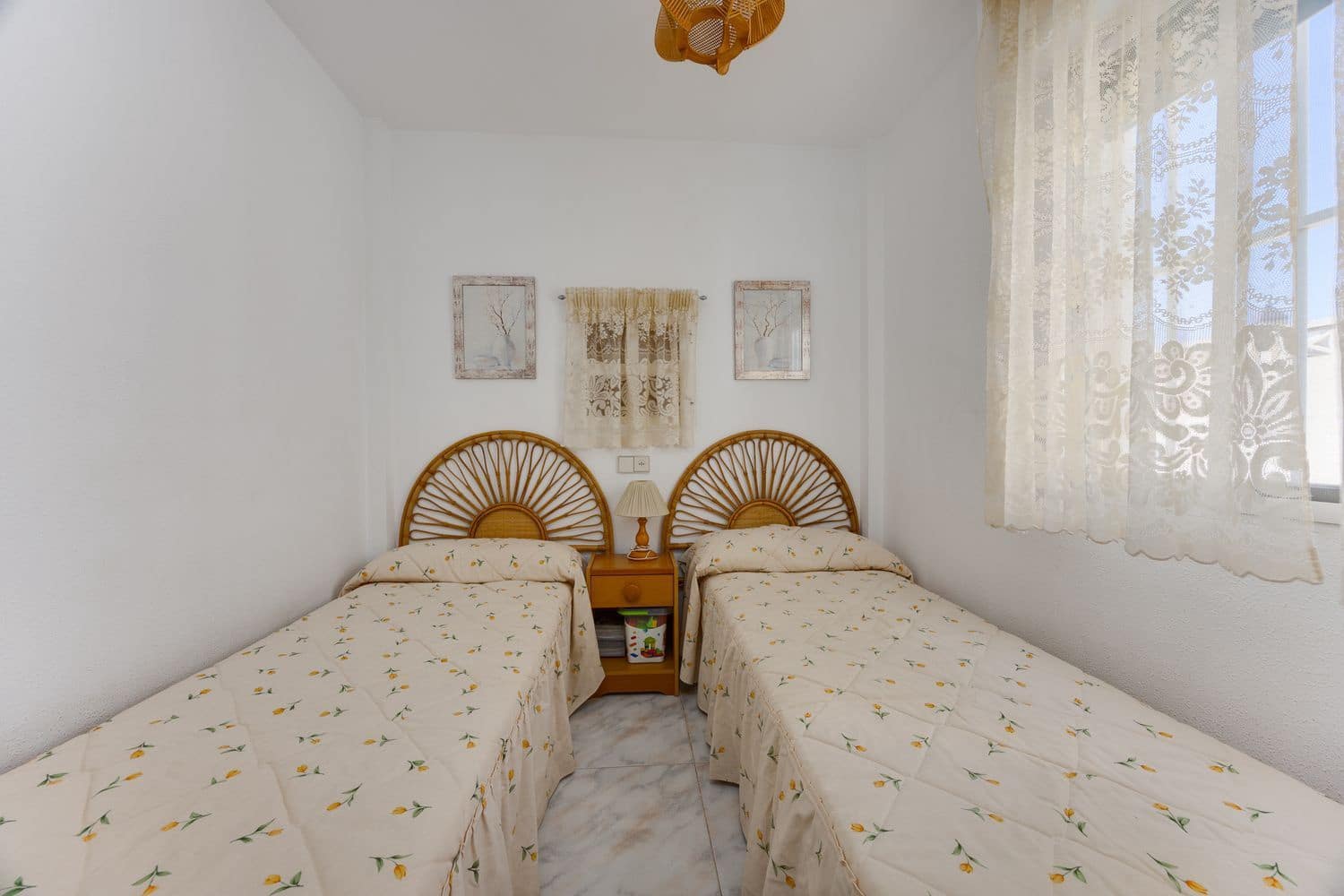 2 sypialnia Dom na sprzedaż w Torrevieja z basenem garażem - 139 000 € (Ref: 10030009)