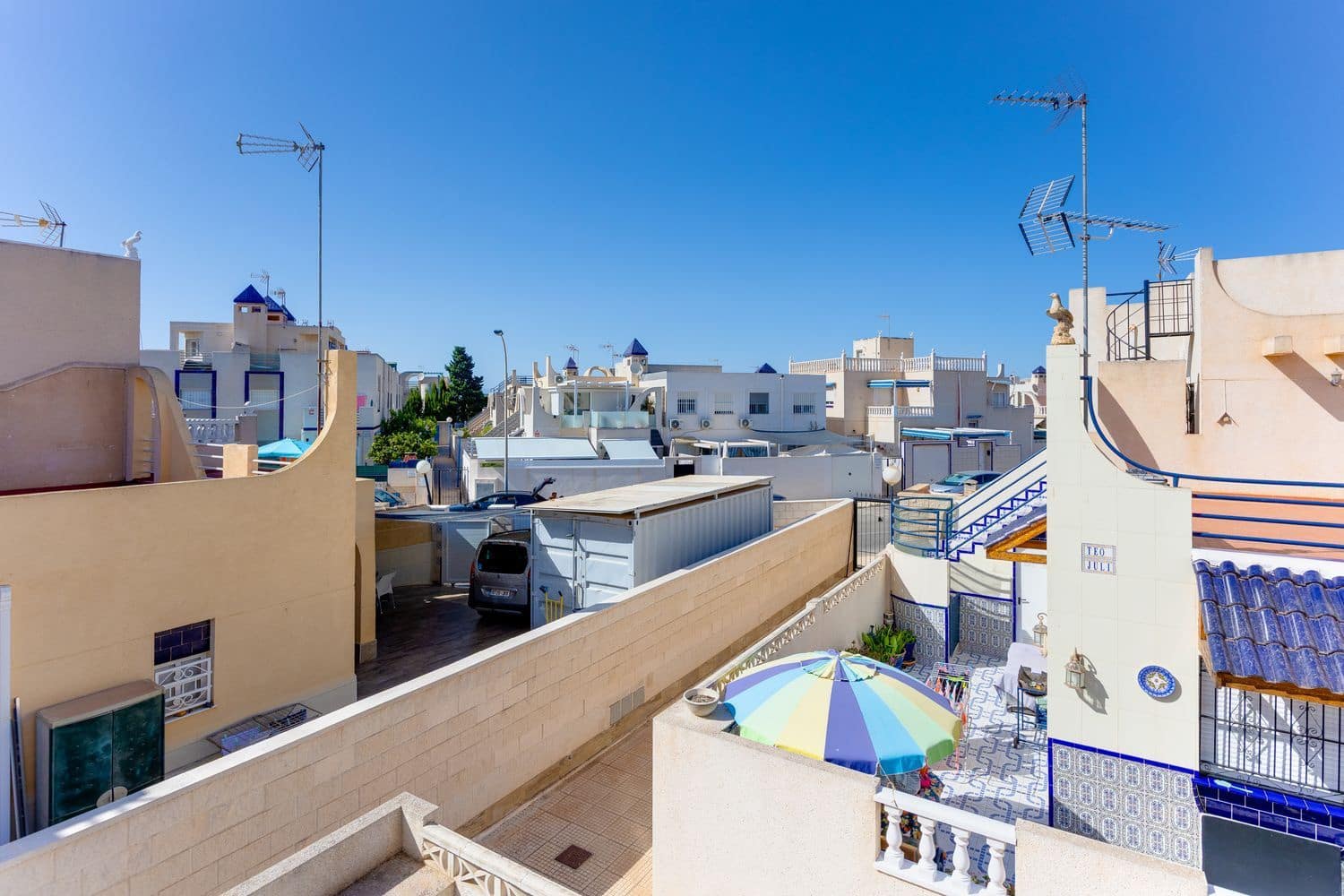 2 sypialnia Dom na sprzedaż w Torrevieja z basenem garażem - 139 000 € (Ref: 10030009)