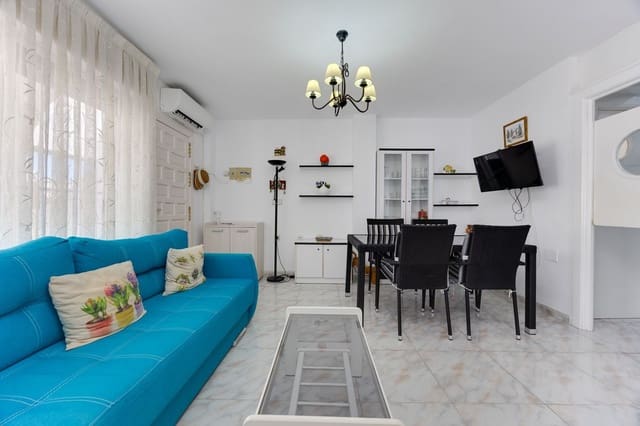 Casa de 2 habitaciones en El Chaparral - La Siesta - La Torreta, Torrevieja en venta con piscina garaje - 139.000 € (Ref: 10030009)