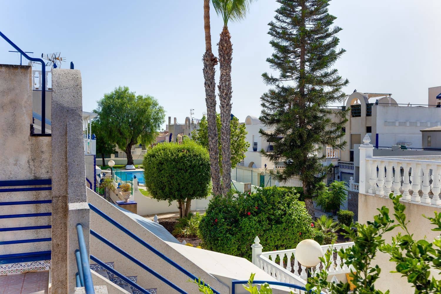 2 sypialnia Dom na sprzedaż w Torrevieja z basenem garażem - 139 000 € (Ref: 10030009)