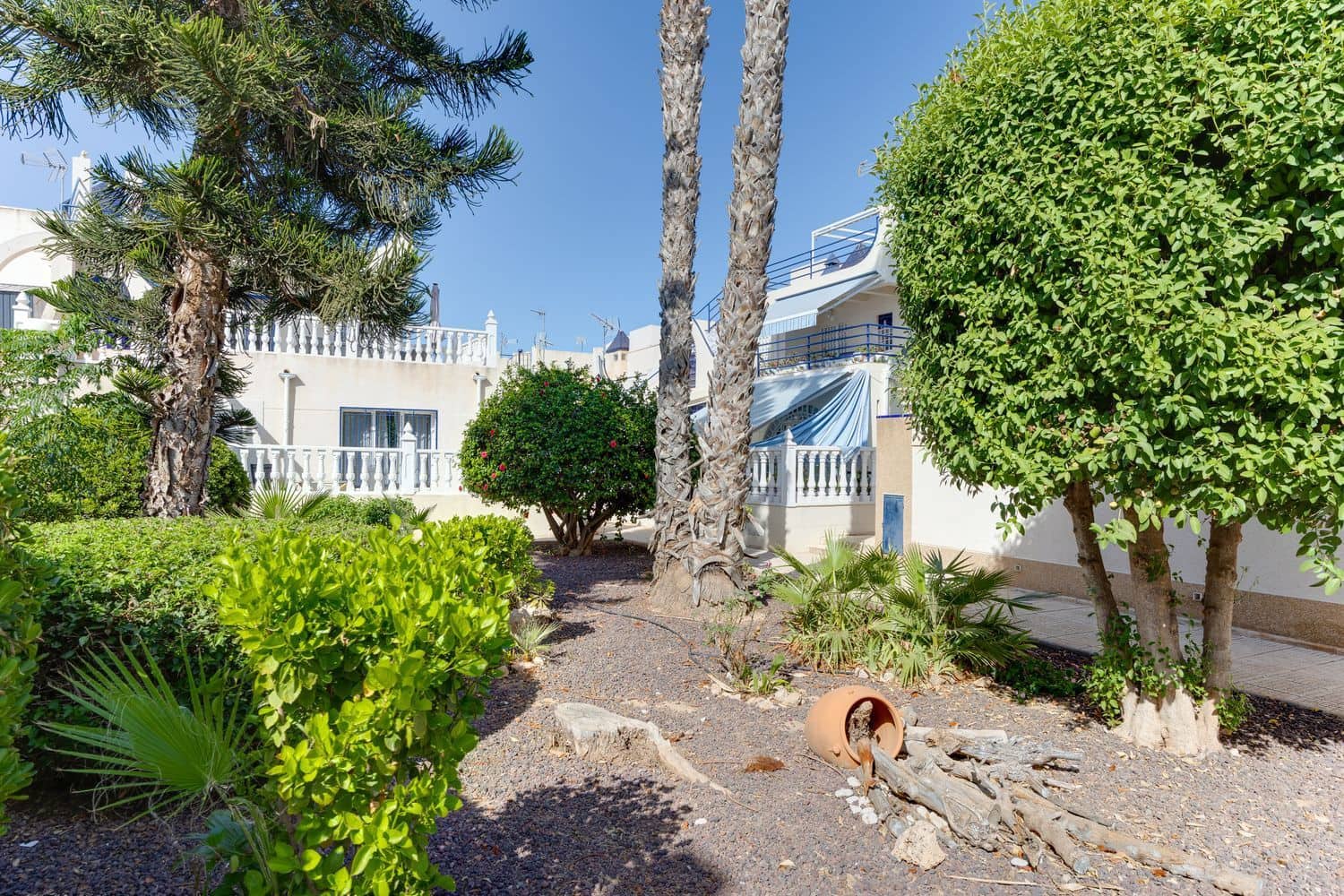 2 sypialnia Dom na sprzedaż w Torrevieja z basenem garażem - 139 000 € (Ref: 10030009)