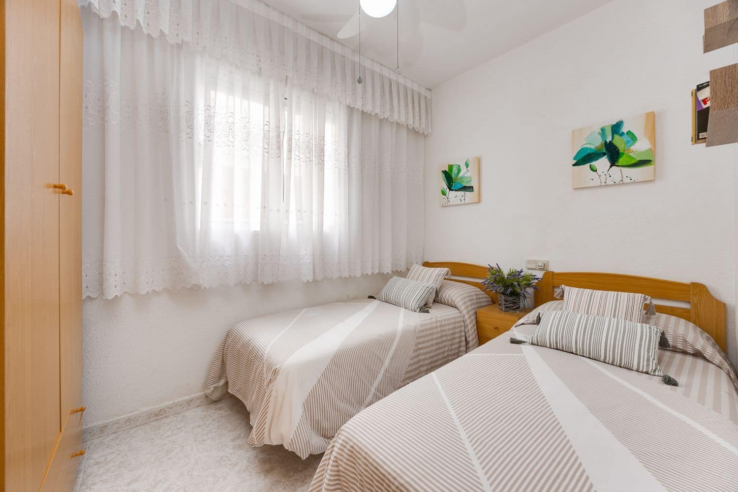 2 soverom Leilighet til salgs i Torrevieja med garasje - € 135 000 (Ref: 10034867)