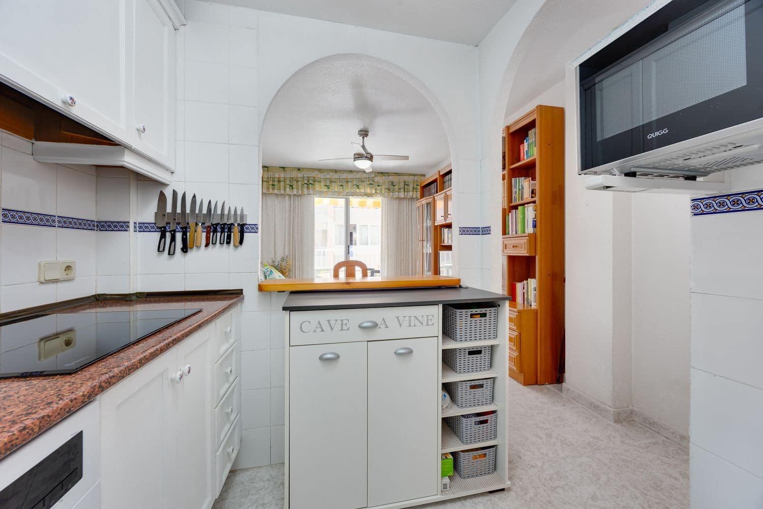 2 soverom Leilighet til salgs i Torrevieja med garasje - € 135 000 (Ref: 10034867)