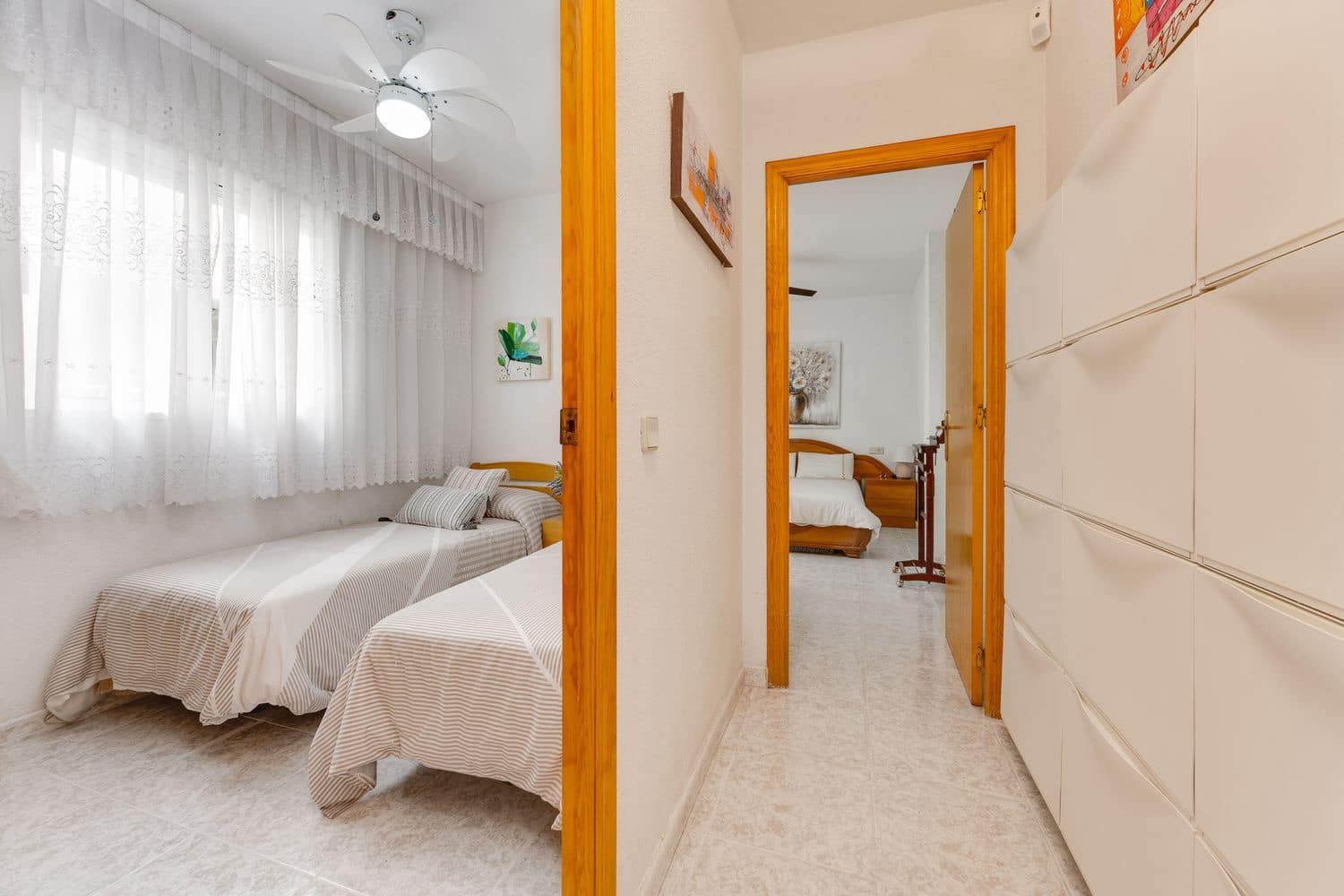 2 soverom Leilighet til salgs i Torrevieja med garasje - € 135 000 (Ref: 10034867)