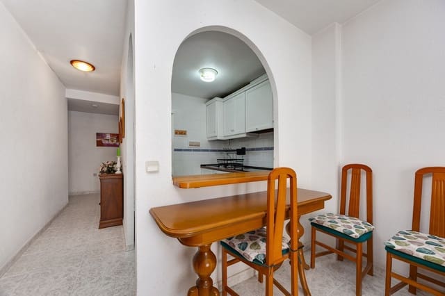 2 soverom Leilighet til salgs i Playa de los Locos, Torrevieja med garasje - € 135 000 (Ref: 10034867)