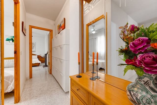 2 soverom Leilighet til salgs i Playa de los Locos, Torrevieja med garasje - € 135 000 (Ref: 10034867)